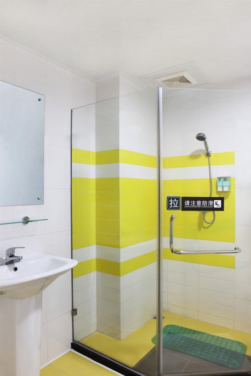 7Days Inn Xi'An Northwest University North Gate Room photo